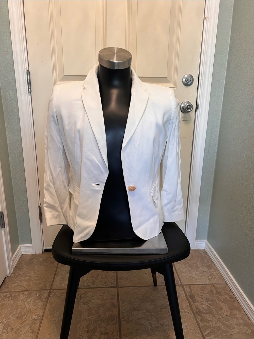 Ann Taylor White Single-Button Women's Blazer